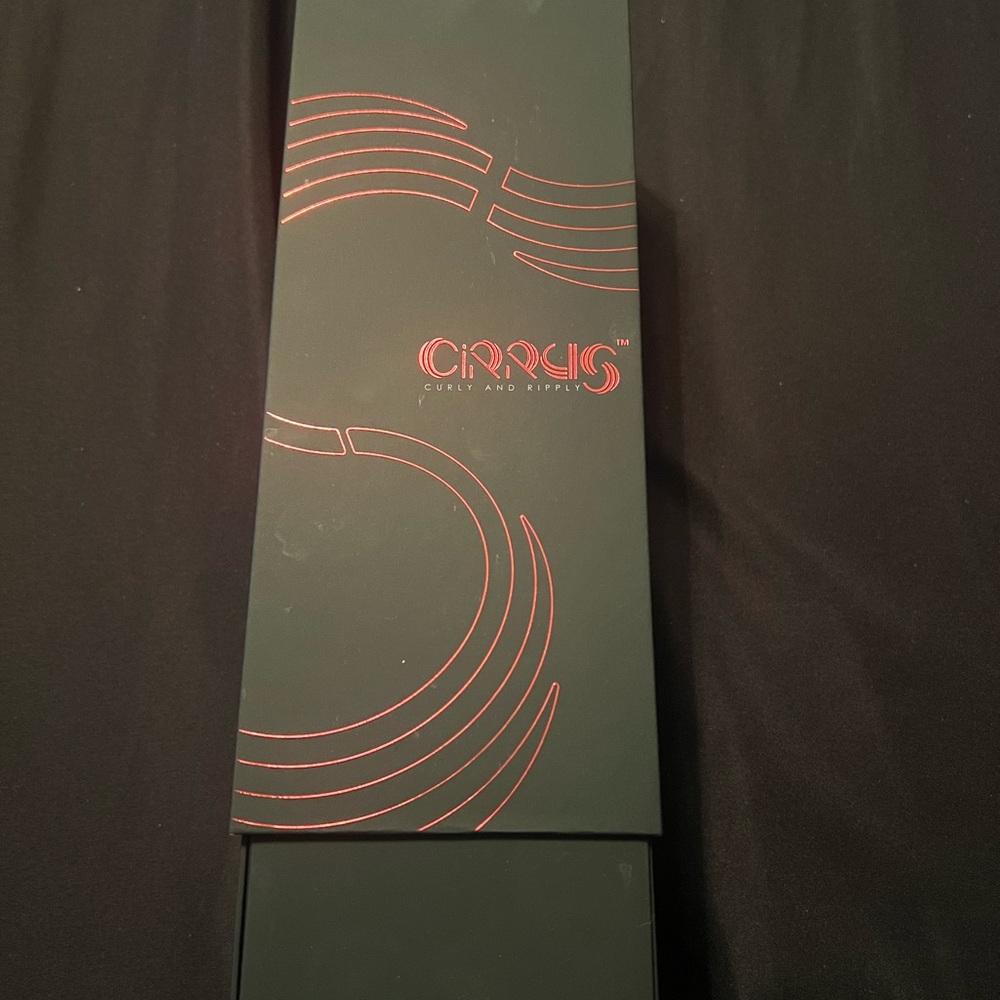 Cirrus heatless curler
